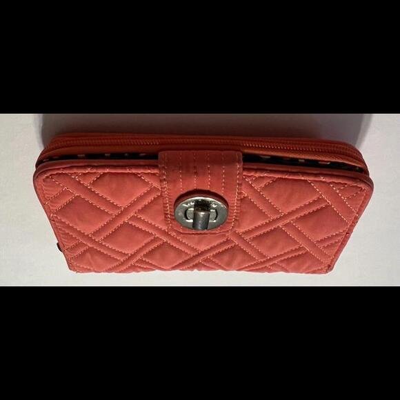 vera bradley pink quilted Wallet - Picture 12 of 15